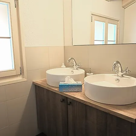 Panorama Bed and Breakfast 4*